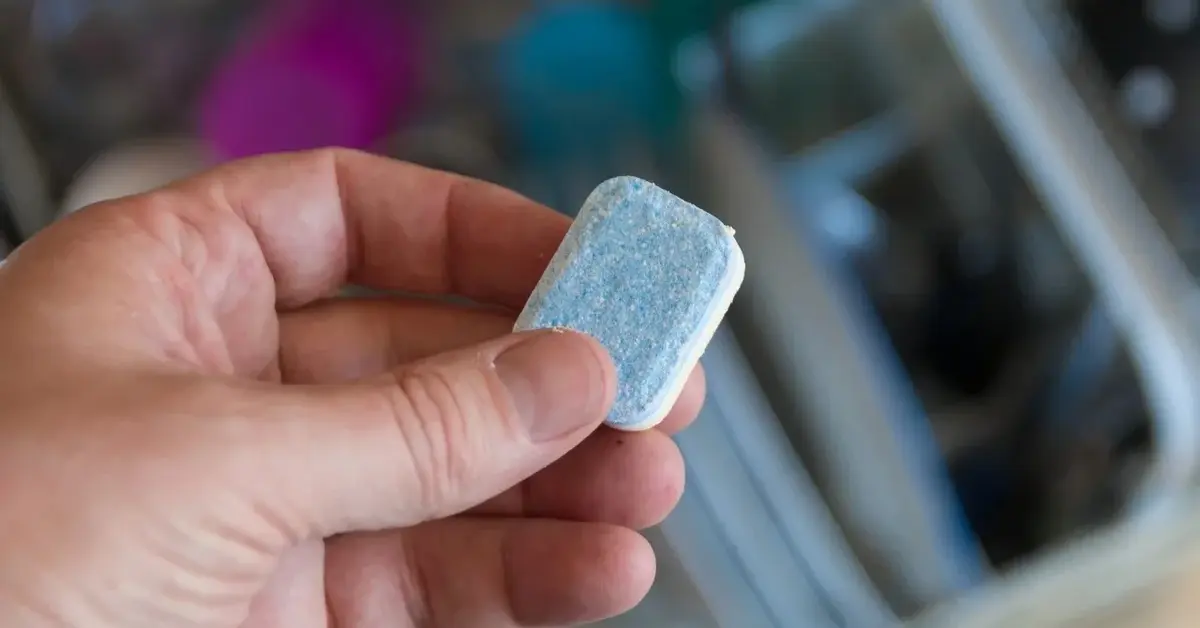 Główne zdjęcie - Naturalne tabletki do zmywarki - jak je zrobić i dlaczego warto?