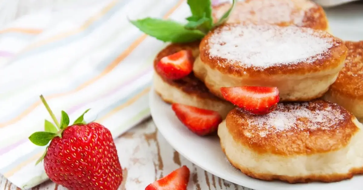 Główne zdjęcie - Pancakes z truskawkami, które Cię oczarują!