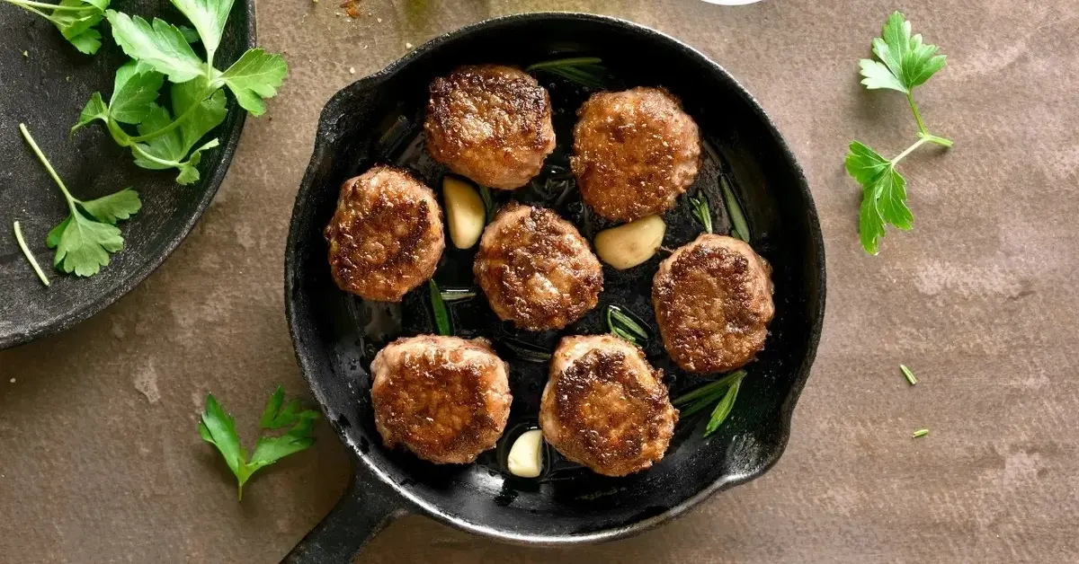 Kotlety mielone na patelni