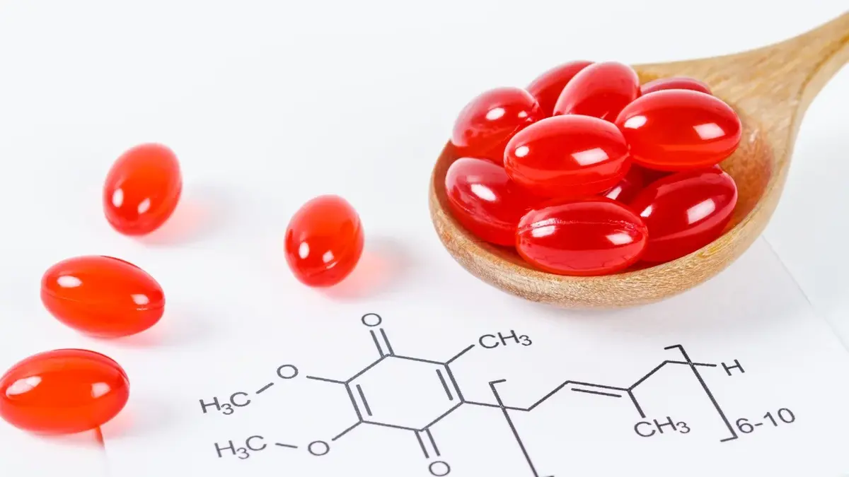 czerwone tabletki z koenzyem q10