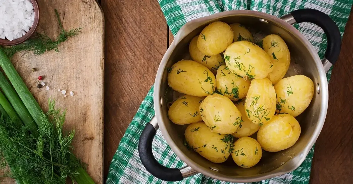  gotowane ziemniaki