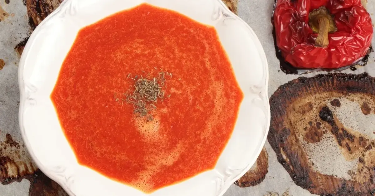 Główne zdjęcie - Kremowa zupa z pieczonej papryki. Obłędny smak jesieni