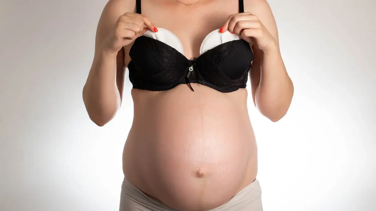Karmienie piersią w ciąży